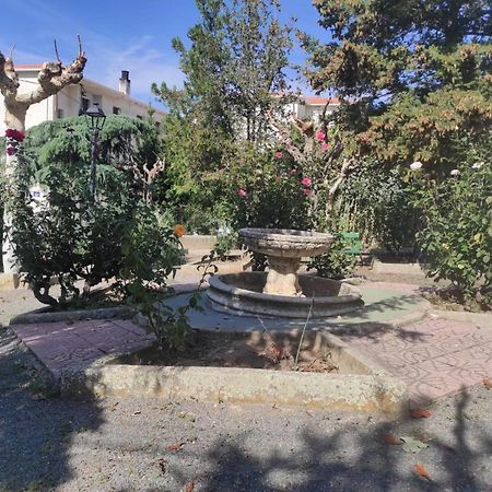 Hostal El Patio Restaurante San Bartolome de Pinares Ngoại thất bức ảnh