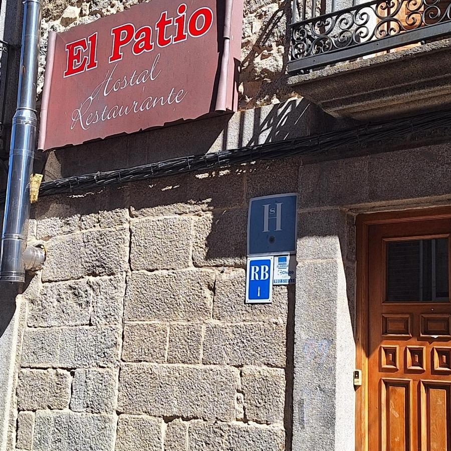 Hostal El Patio Restaurante San Bartolome de Pinares Ngoại thất bức ảnh